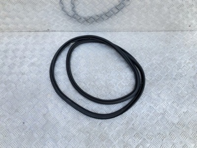 Прокладка кузовная дверь задняя левый volvo ec40 c40 фото №1