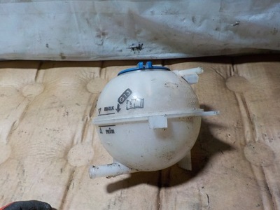 Skoda rapid 1.6 tdi 2016r бачок расширительный фото №1