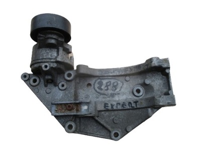 Кронштейн генератора 9682367380 peugeot expert 2.0hdi фото №1