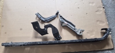 Ролики направляющая дверь правых раздвижных направляющие jumpy 3 16- expert фото №1