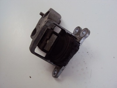 Подушка двигуна renault kadjar megane 1.6 dci 16r фото №1