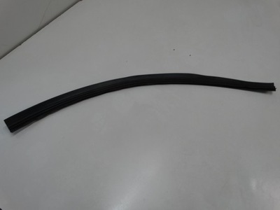 Прокладка гумовий елемент жабо peugeot 208 фото №1