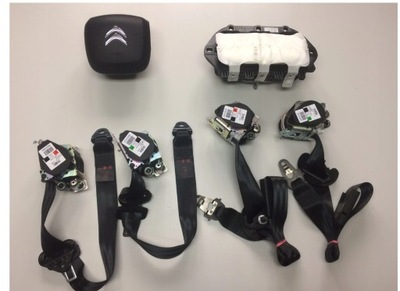 Citroen c3 iii подушка водитель пассажир 4 ремни фото №1