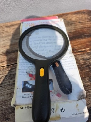 BARDZO DUŻA LUPA DO CZYTANIA SZKŁO POWIĘKSZAJĄCE