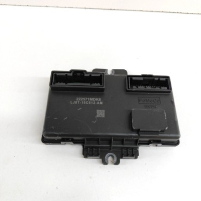 Ford mustang mach-e 2023 панель кондиционера фото №1