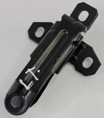 Петля засувка борти кришки задня volvo xc90 30649105 фото №1