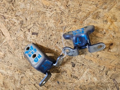 Toyota corolla e21 петлі двері лівий задня 8u6 фото №1