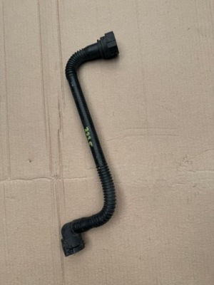 Mercedes s 222 пабтрубок  шланг воды 2225015091 фото №1