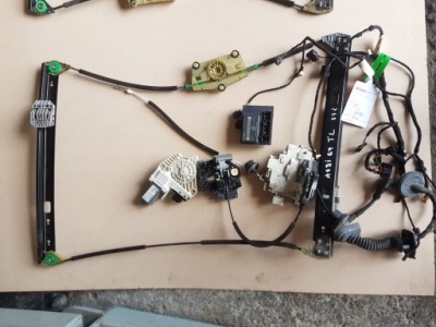 Механізм скло задній лівий audi q7 фото №1