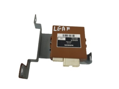 Nissan leaf i модуль тормоза 151811-10440 фото №1