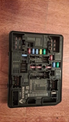 Кришка корпус коробка модуль renault austral 284b79985r фото №1