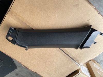 Volvo xc60 ii захист стійка права 31425700 фото №1