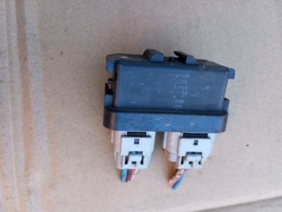 Toyota rav4 i реле abs 88263-12080 фото №1