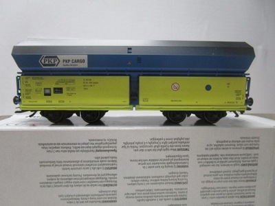 Wagon PKP Trix HO-V24/12