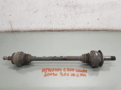 Приводной вал правый  задняя mercedes w207 3.0 cdi фото №1