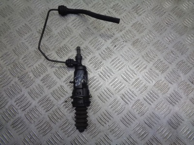 Помпа зчеплення citroen c5 2.2 hdi фото №1