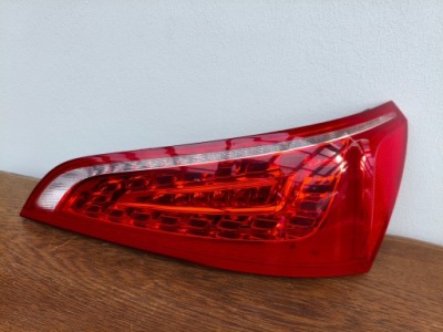 Лампа правий задня led audi q5 sq5 8r 8r0945094a фото №1