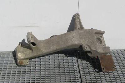 Renault premium dxi кронштейн кронштейн кронштейн балка бампера праве правий фото №1