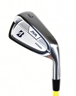 Bridgestone JGR iron #7 grafitowy shaft Tour AD