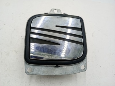 РУЧКА КРИШКИ БАГАЖНИКА БАГАЖНИКА SEAT ALTEA TOLEDO III XL LEON 5P0827565D