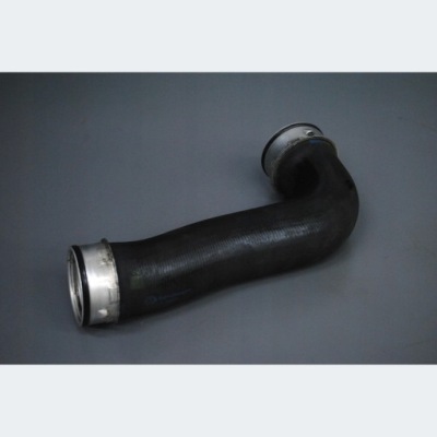 Труба интеркулер seat toledo 4 1.6 tdi 1k0145834l фото №1