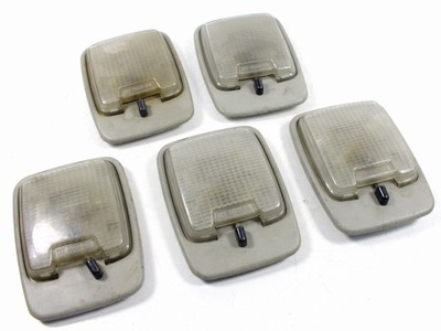 Mitsubishi space runner i 91-99r лампа кабины фото №1