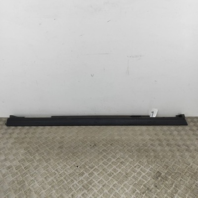 Lexus ux 2019 порог фото №1