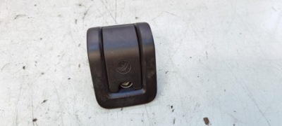 Заглушка крепления isofix задняя audi a3 8v 8v0887233a 8v0887187 фото №1