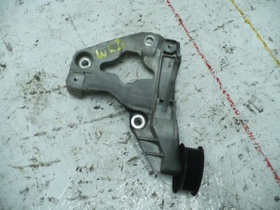 Кронштейн компрессора jeep grand cherokee wk2 фото №1