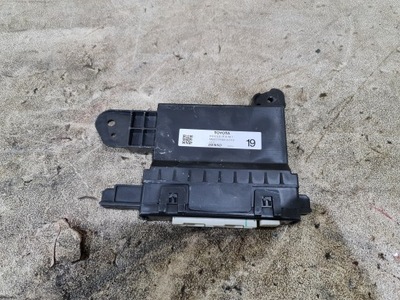 Toyota c-hr chr блок керування модуль фото №1