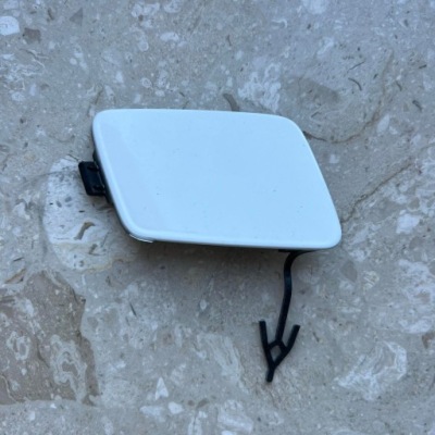 Audi a6 c8 s-line 18-22 заглушка фаркоп бампера перед 4k0807241 фото №1