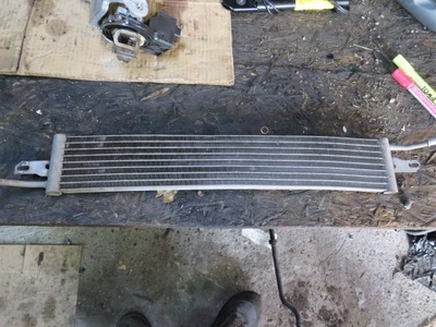 Радиатор масла 7h329n103ac land rover discovery 4 фото №1