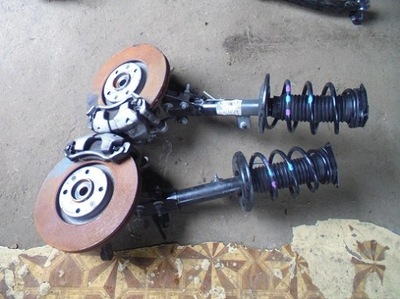 Citroen ds3 crossback 1.5 bluehdi поворотный кулак mcperson стойка фото №1