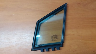 Скло трикутник ліва лівий перед toyota corolla verso ii 04- фото №1