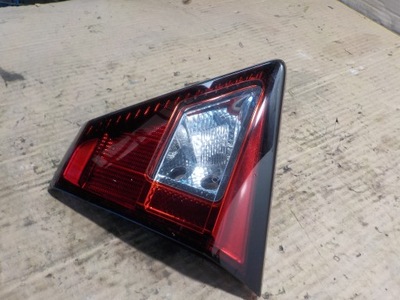 Лампа права задня w кришка, ford escape фото №1