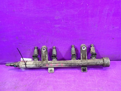 Hyundai getz 02-05 1.3 82km молдинг впрыскная 35310-22600 фото №1