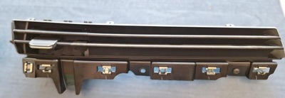 Решётка впуск воздуха renault clio v 687503053r фото №1