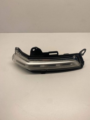 Chevrolet traverse ii 2020 правая сторона поворотники фото №1