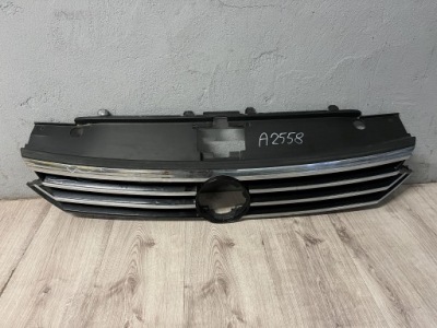 Vw passat b8 решітка радіатора решітка радіатора 3g0853653 фото №1