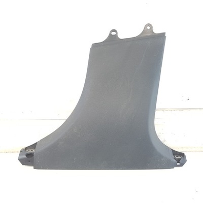 Пластик захист стійка права mercedes w205 фото №1