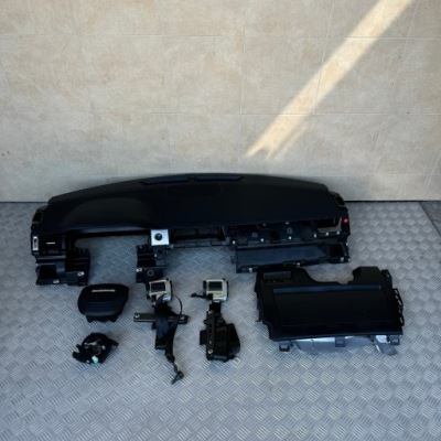 Панель приладів комплектна подушка безпеки консоль ремені панель приладів range rover evoque i lift фото №1