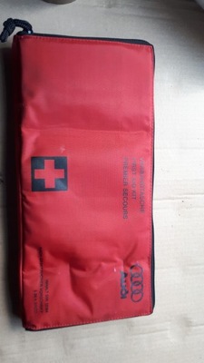 A4 B8 A5 8T FIRST AID KIT AUTOMOTIVE 8K0860282  