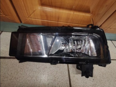 Протитуманна фара лампа протитуманна vw touran ii 15- фото №1