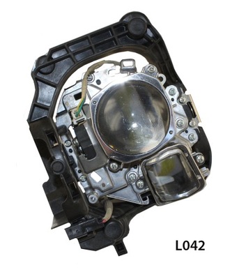 Вкладиш передній pa6t/xt-gf35 led toyota auris 2015 фото №1