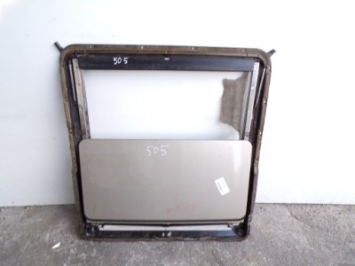 Люк електричний mercedes w201 190 фото №1