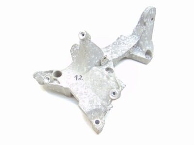 Основа кронштейн генератора audi a3 8p golf v r32 eos 3.2 v6 bub 022260089m фото №1