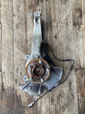 Land rover discovery v поворотный кулак правая фото №1