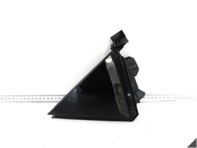 Lexus nx ii 2 покоління 21- молдинг накладка трикутник на двері права задній фото №1