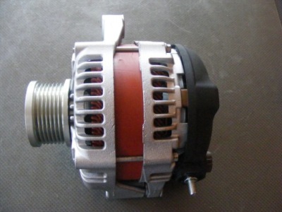 Генератор toyota 27060-30100 фото №1