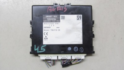 Toyota auris ii модуль блок керування 89990-02190 12- фото №1